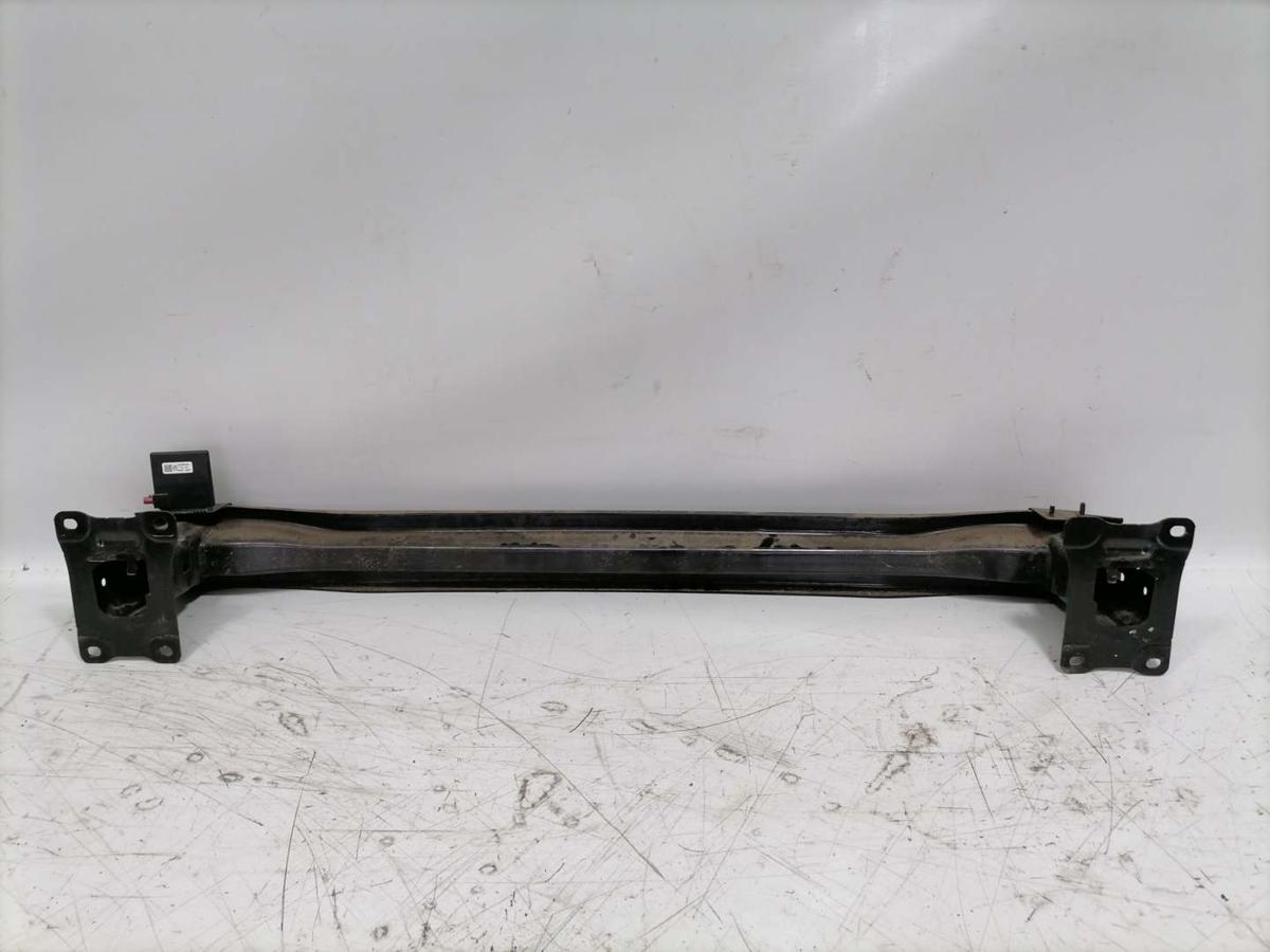 VW Golf 8 original Tr&auml;ger Verst&auml;rkung Sto&szlig;stange Stossf&auml;nger hinten Flie&szlig;heck Bj.2024